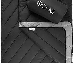 Oceas outdoor waterproof stadium blanket