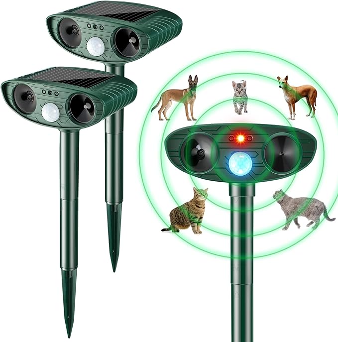 Ultrasonic Animal Repellent Outdoor Pest Repeller