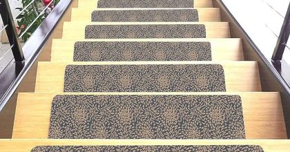 Set of 7 stair treads with non slip rubber backing